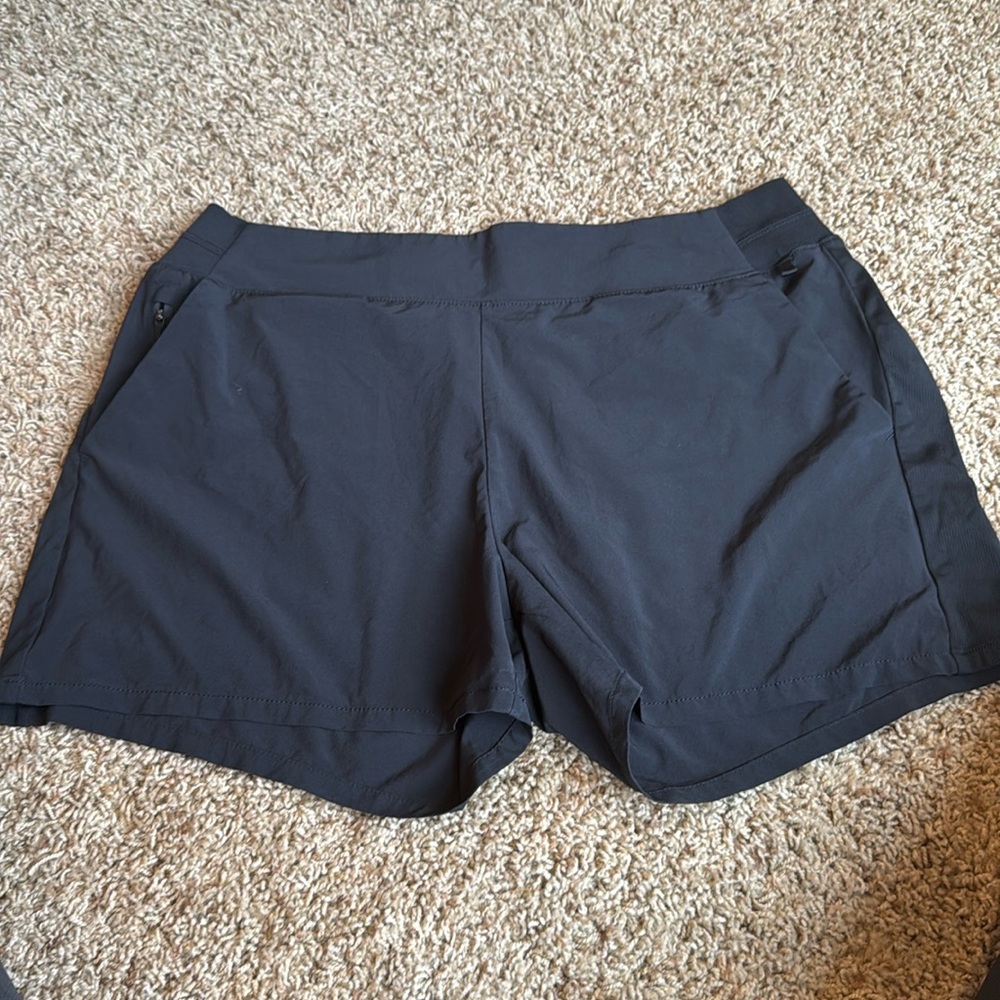 Athleta shorts